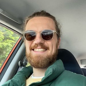 Meet your Posher, Colin